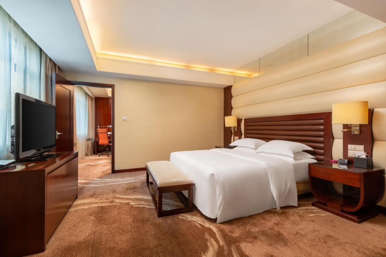 Crowne Plaza Foshan By Ihg - Canton Fair Free Shuttle Bus Dış mekan fotoğraf